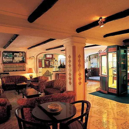 Hotel Carlo Magno