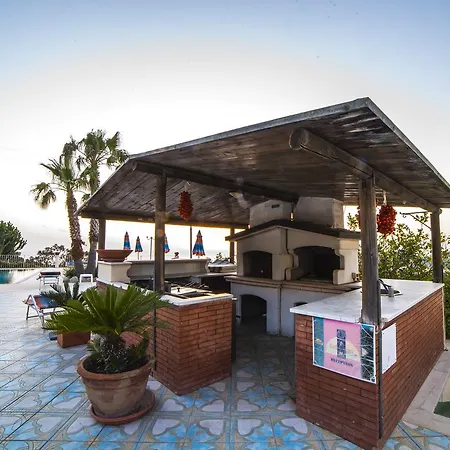Hotel Carlo Magno 4*